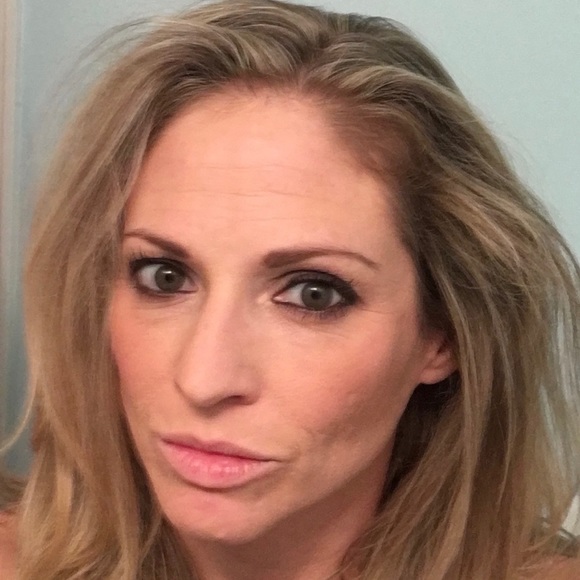 Meet your Posher, Rita - Picture 5 of 5